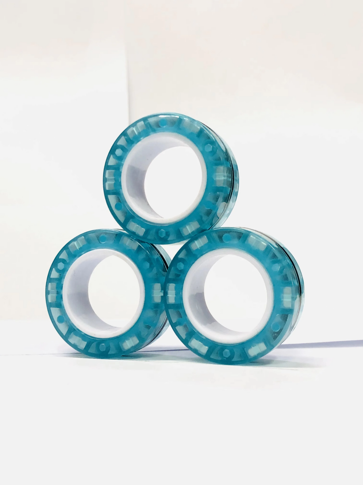 Funipediaā¢ Magnetic Ring Spinner