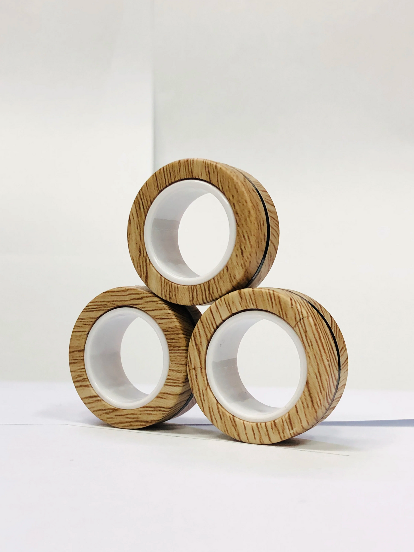 Funipediaā¢ Magnetic Ring Spinner