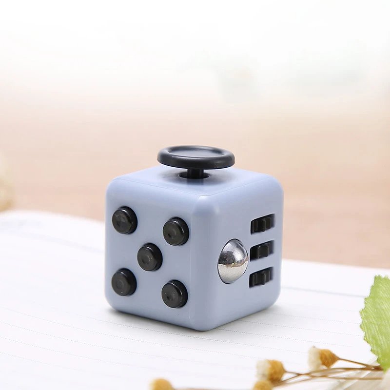 Funipedia™ Magnetic Ring Spinner - Funipedia